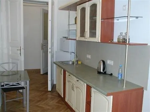 Oid Town Apartments Lwów Hotel