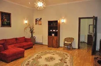 Oid Town Apartments Lwów 3*,